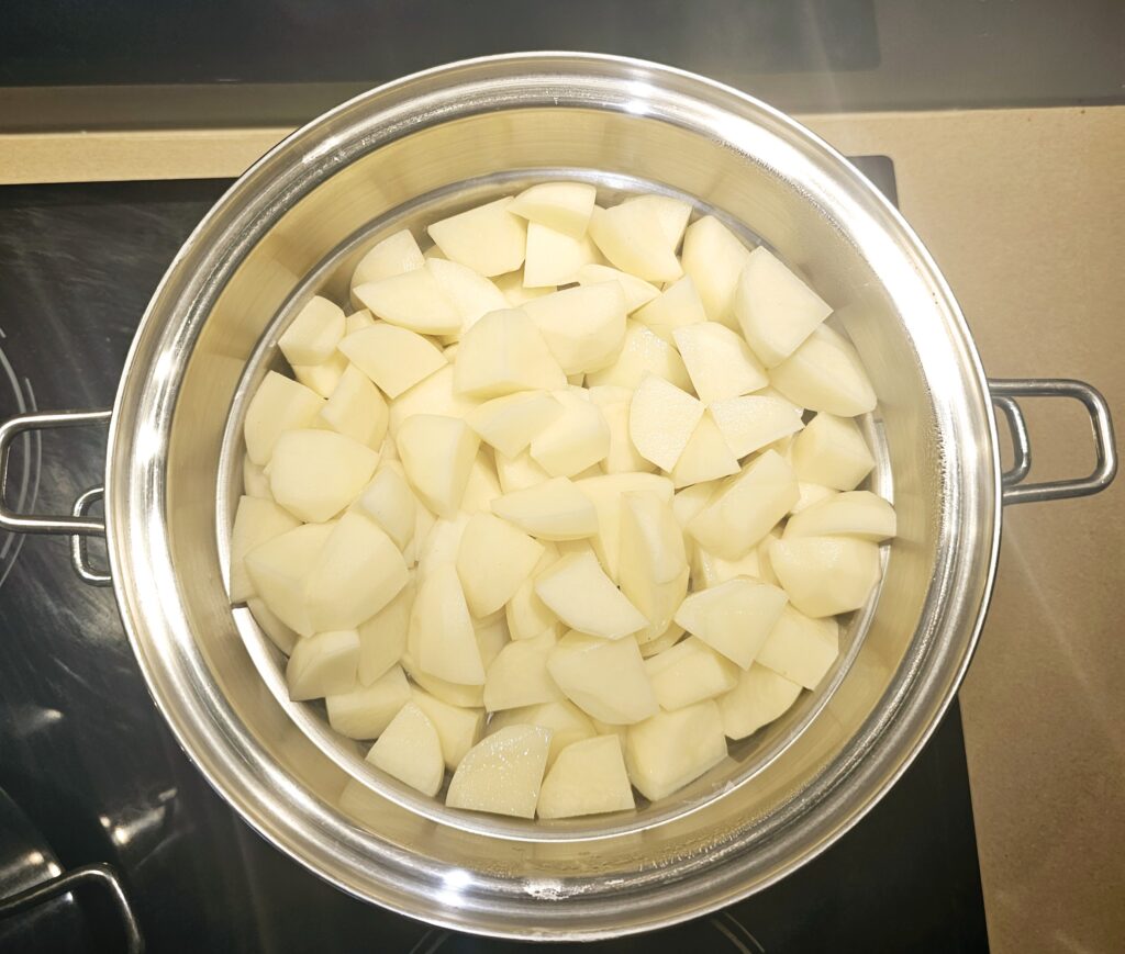 cut potatoes evenly